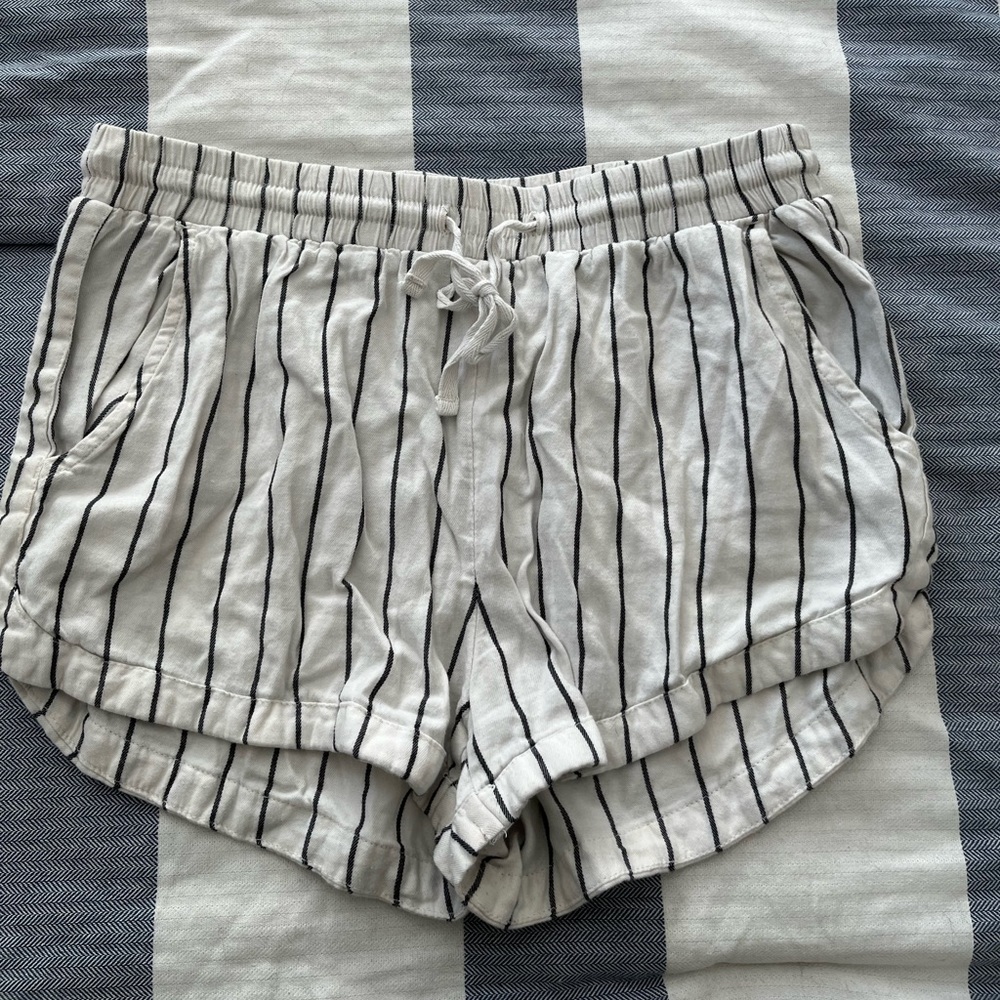 Billabong shorts